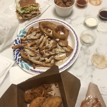 Fresh Tray - Tenders cheese chicken sandwich popcorn chicken opinion rings fries - Chicken Shop Near Me - Concord, California Fresh Tray - Tenders cheese chicken sandwich popcorn chicken opinion rings fries - Chicken Shop Near Me - Concord, California