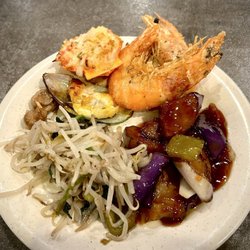 Asia Seafood Buffet - Fried shrimp, baked cheese mussels, baked imitation crab with mayo, stir fried eggplants, and stir fried bean sprouts and spinach. Yum!