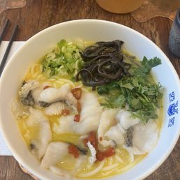 Snakehead Fish Slices (Rice Noodle) With Golden Soup