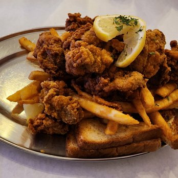 Charles Seafood - Fried Oysters - Seafood Near Me - Harahan, Louisiana