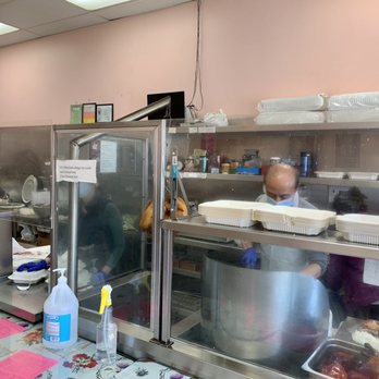 Ming Kee Restaurant - Here's where you pay and get your order. - Chinese Near Me - San Francisco, California Ming Kee Restaurant - Here's where you pay and get your order. - Chinese Near Me - San Francisco, California