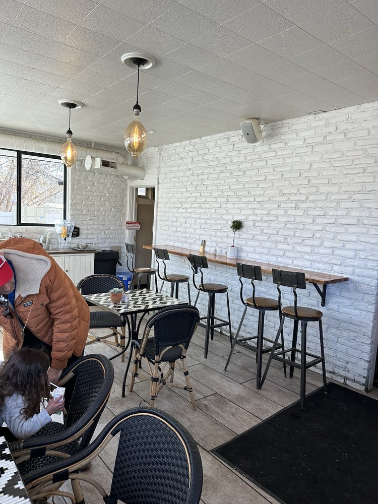 Lola's Street Kitchen