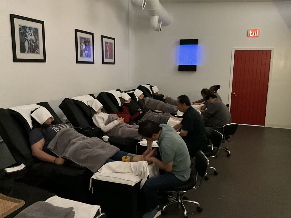 YAYA FOOT SPA ARTS Updated October 2024 56 Photos & 112 Reviews 509E N Ave