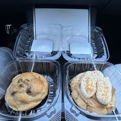 Crave Cookies - Chocolate chip and banana cream pie