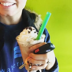 Stakz Self-Serve Frozen Yogurt - Stakz Smoothies on the go