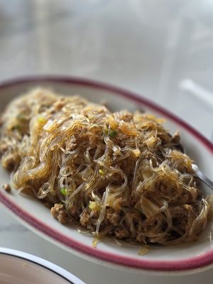 Long Gong Chinese Restaurant by null