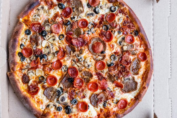 Amici's East Coast Pizzeria by null