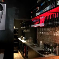 FREUNDE Weinbar