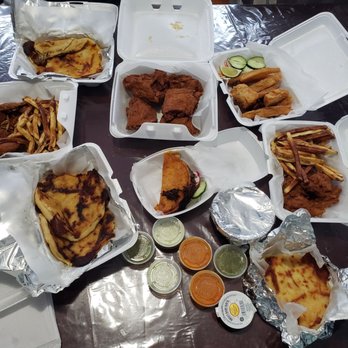 Crunchy Fried Chicken & Pupuseria - $50, 10 piece fried chicken, pupusas-2 birria/cheese, 2 pork/cheese, 1 cheese, 12 wings/fries, yucca/chicharrones,1 birria beef taco! - Salvadoran Near Me - Springfield, Massachusetts Crunchy Fried Chicken & Pupuseria - $50, 10 piece fried chicken, pupusas-2 birria/cheese, 2 pork/cheese, 1 cheese, 12 wings/fries, yucca/chicharrones,1 birria beef taco! - Salvadoran Near Me - Springfield, Massachusetts