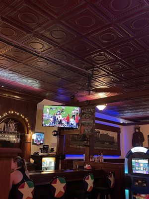 The Mint Bar and Grill by null