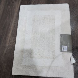 Ross Dress for Less - Quality two sided thick bathrug for a steal!