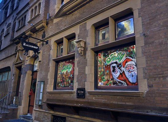 The Black Sheep Pub & Restaurant by null