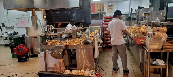 Kettlemans Bagel by null