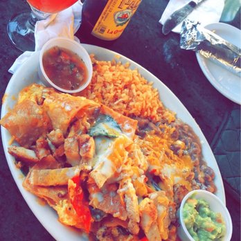 Foxy's Restaurant - Chicken Chilaquiles and michelada - Diners Near Me - Glendale, California Foxy's Restaurant - Chicken Chilaquiles and michelada - Diners Near Me - Glendale, California