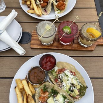 Teddy's By The Sea - Salmon tacos, cauliflower tacos, and a margarita flight - Seafood Near Me - Carpinteria, California