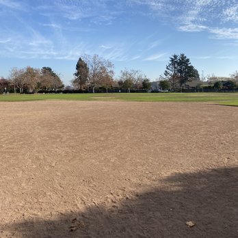 Tillman Park - Parks Near Me - Alameda, California Tillman Park - Parks Near Me - Alameda, California