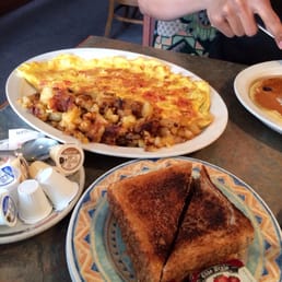 Greek omelet HUGE Greek omelet HUGE