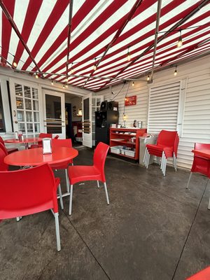 Wilson's Restaurant & Ice Cream Parlor by null