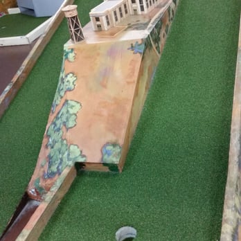 Subpar Miniature Golf - Mini Golf Near Me - Alameda, California Subpar Miniature Golf - Mini Golf Near Me - Alameda, California