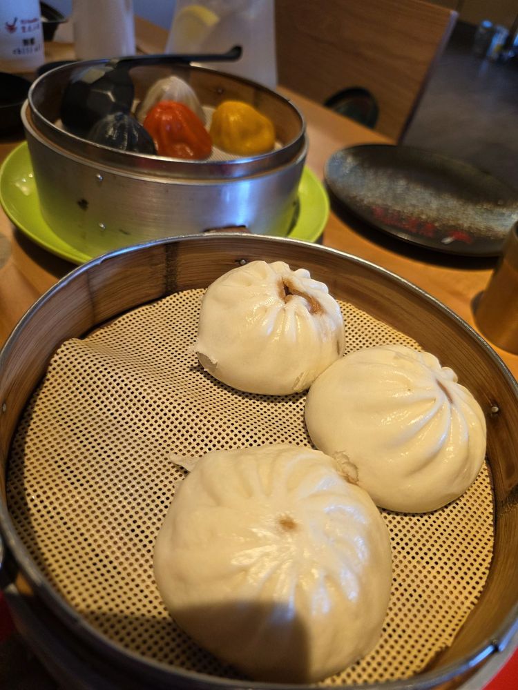 Food from Yu Noodles