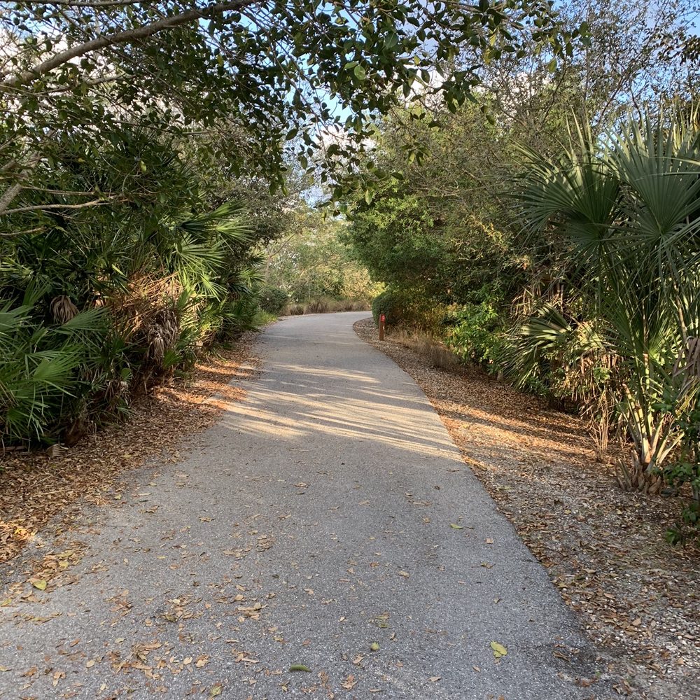 Pretty path; not crowded at all! Pretty path; not crowded at all!