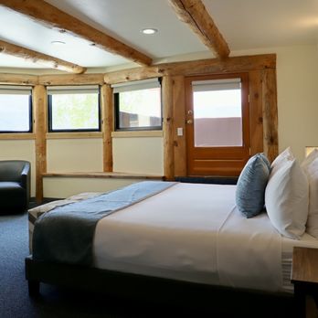 Chipeta Lodge - Updated Choice King Room Type - Resorts Near Me - Ridgway, Colorado Chipeta Lodge - Updated Choice King Room Type - Resorts Near Me - Ridgway, Colorado