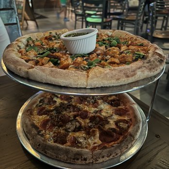 On The Kirb - Our pizzas - Gastropubs Near Me - Katy, Texas On The Kirb - Our pizzas - Gastropubs Near Me - Katy, Texas