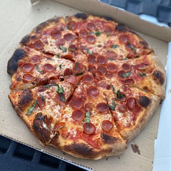 Mia Marco's Pizza - Food Trucks Near Me - Selma, Texas