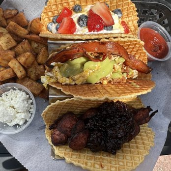 Ralston's Drafthouse - Waffle tacos - Gastropubs Near Me - Indianapolis, Indiana