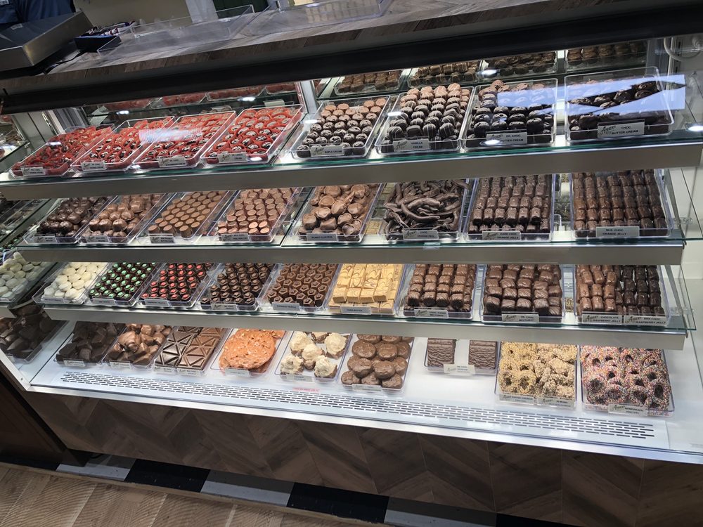 OUTPOST RESTAURANT 134 Photos & 167 Reviews American (Traditional