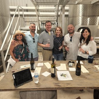 Vineyard Hopping Tx - Wine Tours Near Me