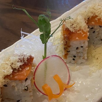 Ume Sushi - Sushi roll can't remember which ones - Japanese Near Me - Houston, Texas Ume Sushi - Sushi roll can't remember which ones - Japanese Near Me - Houston, Texas