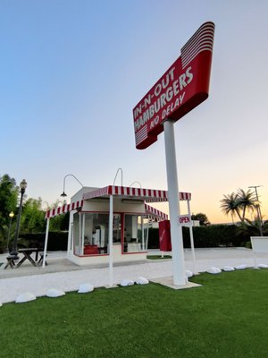 The Original In-N-Out Burger Museum by null