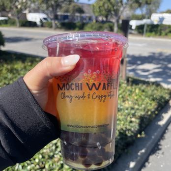 Mochi Waffle Corner  - Raspberry Hibiscus Lemon Tea - Waffles Near Me - Mountain View, California