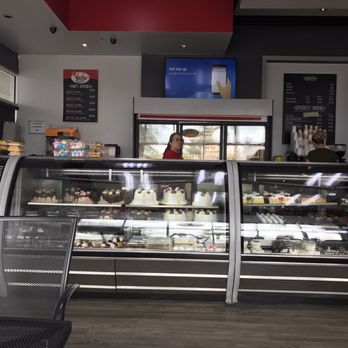 Vicky Bakery - The counter at Vicky bakery - Bakeries Near Me - Pembroke Pines, Florida