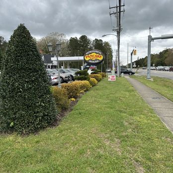 Astronomical Pancake House - View from roadside - Breakfast & Brunch Near Me - Williamsburg, Virginia