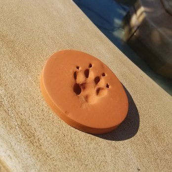 West Coast - This is Princeton's Paw Print from Cal Pet Crematory in 2018.  We didn't pick an urn from them because I already had one made. - Pet Cremation Services Near Me - Sun Valley, California
