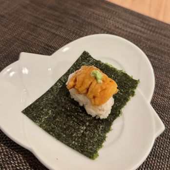 Sushi Suzuki - Hokkaido uni - Sushi Bars Near Me - Seattle, Washington