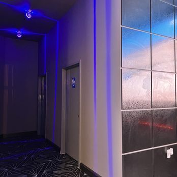 Pekoe - Bathroom area - Bubble Tea Near Me - Fairfax, Virginia