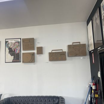 Asteroid Vinyl Cafe - decor - Vinyl Records Near Me - Inglewood, California Asteroid Vinyl Cafe - decor - Vinyl Records Near Me - Inglewood, California
