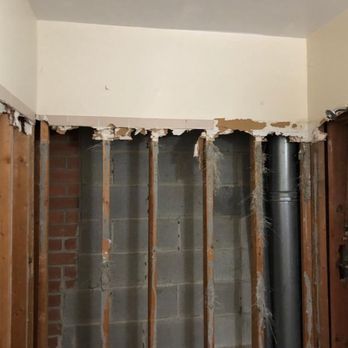 Vek General Maintenance - a room with a hole in the wall - General Contractors Near Me Vek General Maintenance - a room with a hole in the wall - General Contractors Near Me