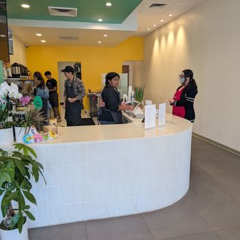 Ohoo - Inside - Bubble Tea Near Me - La Crescenta-Montrose, California Ohoo - Inside - Bubble Tea Near Me - La Crescenta-Montrose, California