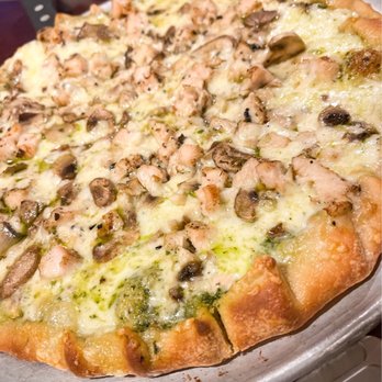 The Red Onion Cafe - Chicken Pesto Pizza - Desserts Near Me - Boone, North Carolina The Red Onion Cafe - Chicken Pesto Pizza - Desserts Near Me - Boone, North Carolina