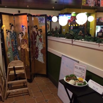 Sushi Hook - Sushi Bars Near Me - Sacramento, California