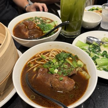P P Pop - E4.Spicy Beef Rice Noodle Soup - Taiwanese Near Me - Monterey Park, California