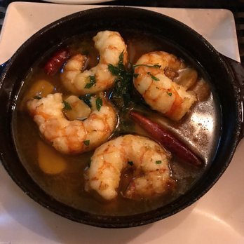 Más Al Sur - Half order garlic prawns - Spanish Near Me - Madrid, M Más Al Sur - Half order garlic prawns - Spanish Near Me - Madrid, M