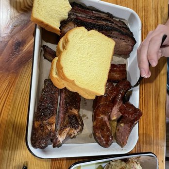 Burnt Bean- Seguin - Ribs were soo good. - Barbeque Near Me - Seguin, Texas