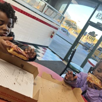Jet's Pizza - Enjoyable pizza by the slice - Pizza Near Me - Frisco, Texas