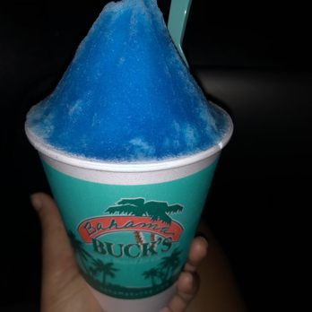 Bahama Buck's - Small Blue Coconut/ Piña Colada - Juice Bars & Smoothies Near Me - Humble, Texas