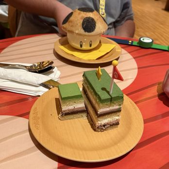 Toadstool Cafe - Burgers Near Me - Orlando, Florida Toadstool Cafe - Burgers Near Me - Orlando, Florida